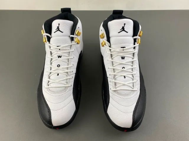 Air Jordan 12 White Black Gold Lace Lock Basketball Shoes 12