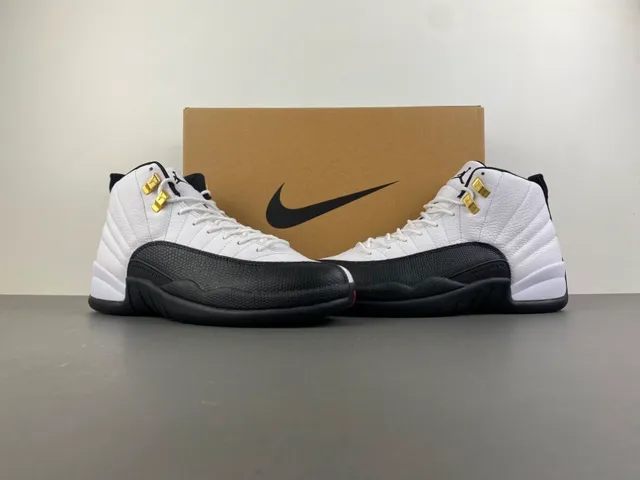 Air Jordan 12 White Black Gold Lace Lock Basketball Shoes 14