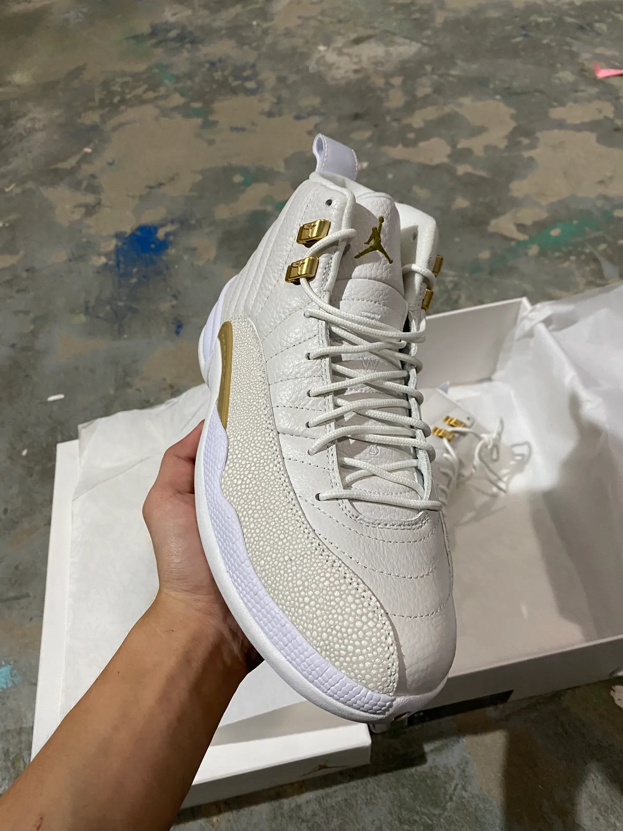 Air Jordan 12 White Gold Basketball Shoes 2