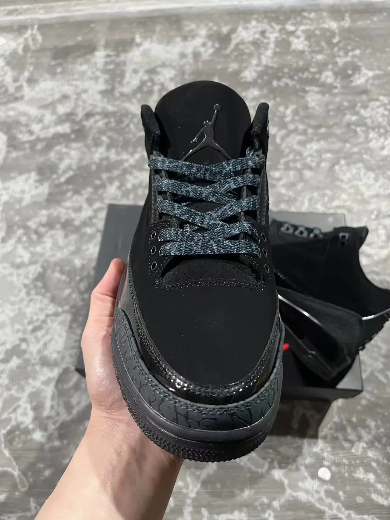 Air Jordan 3 Chaussures de Basketball Tout Noir avec Impression Éléphant 3