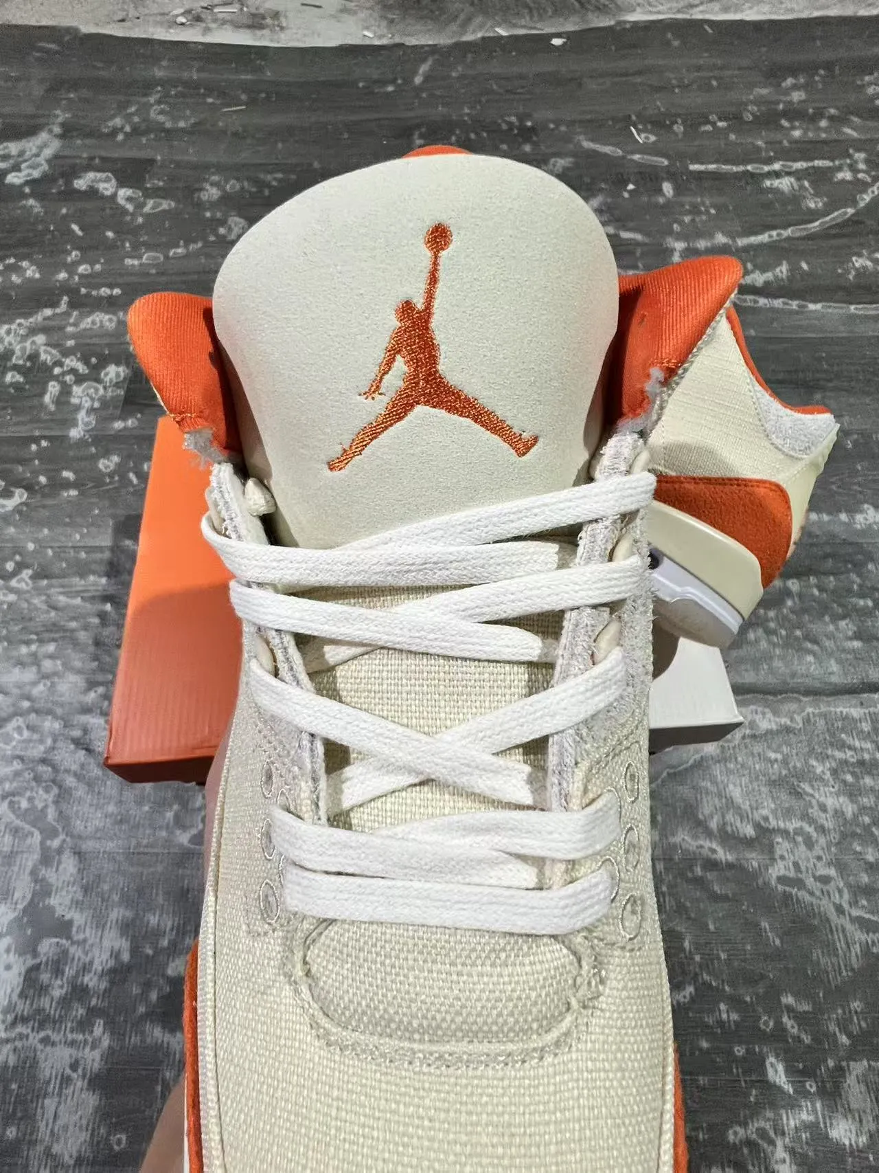 Air Jordan 3 Beige Orange Basketball Shoes 4