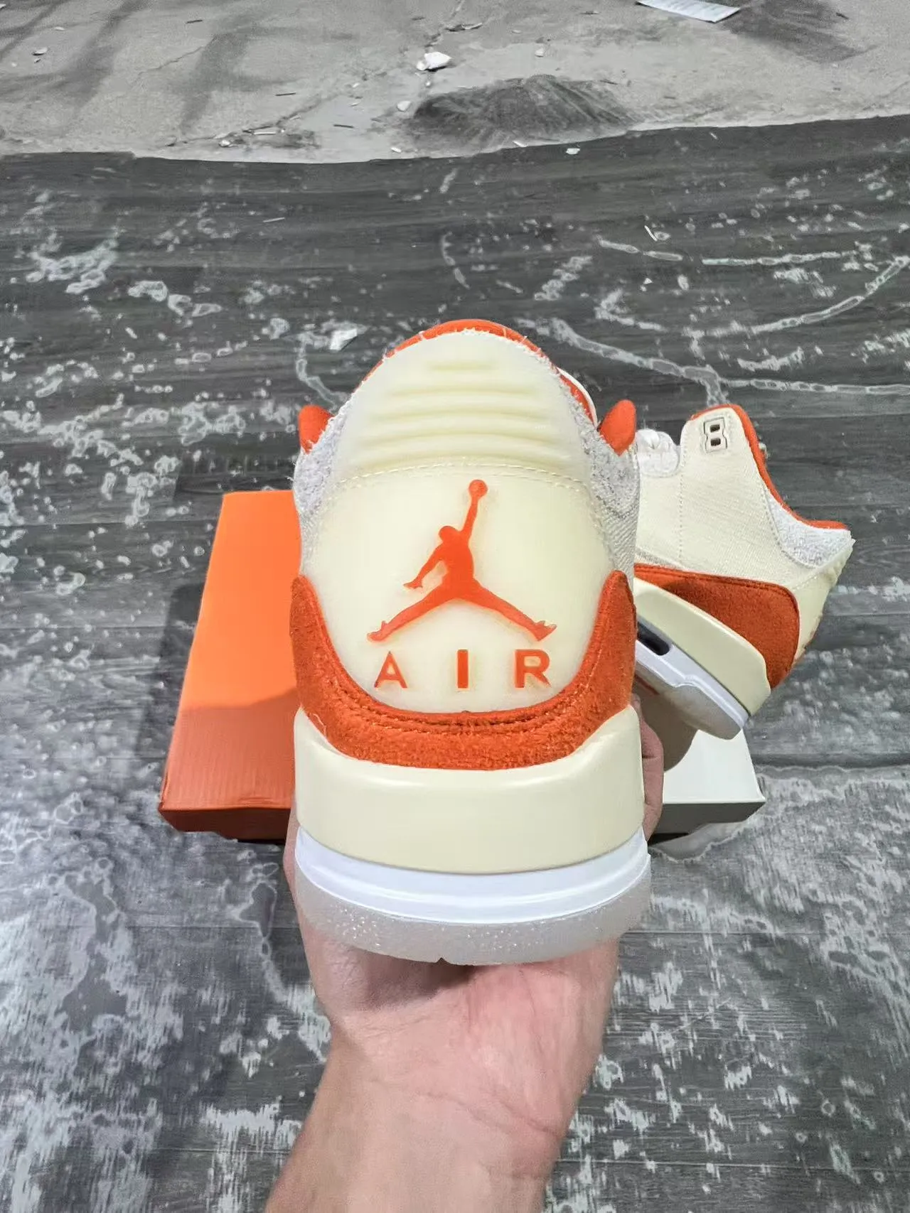 Air Jordan 3 Beige Orange Basketball Shoes 8