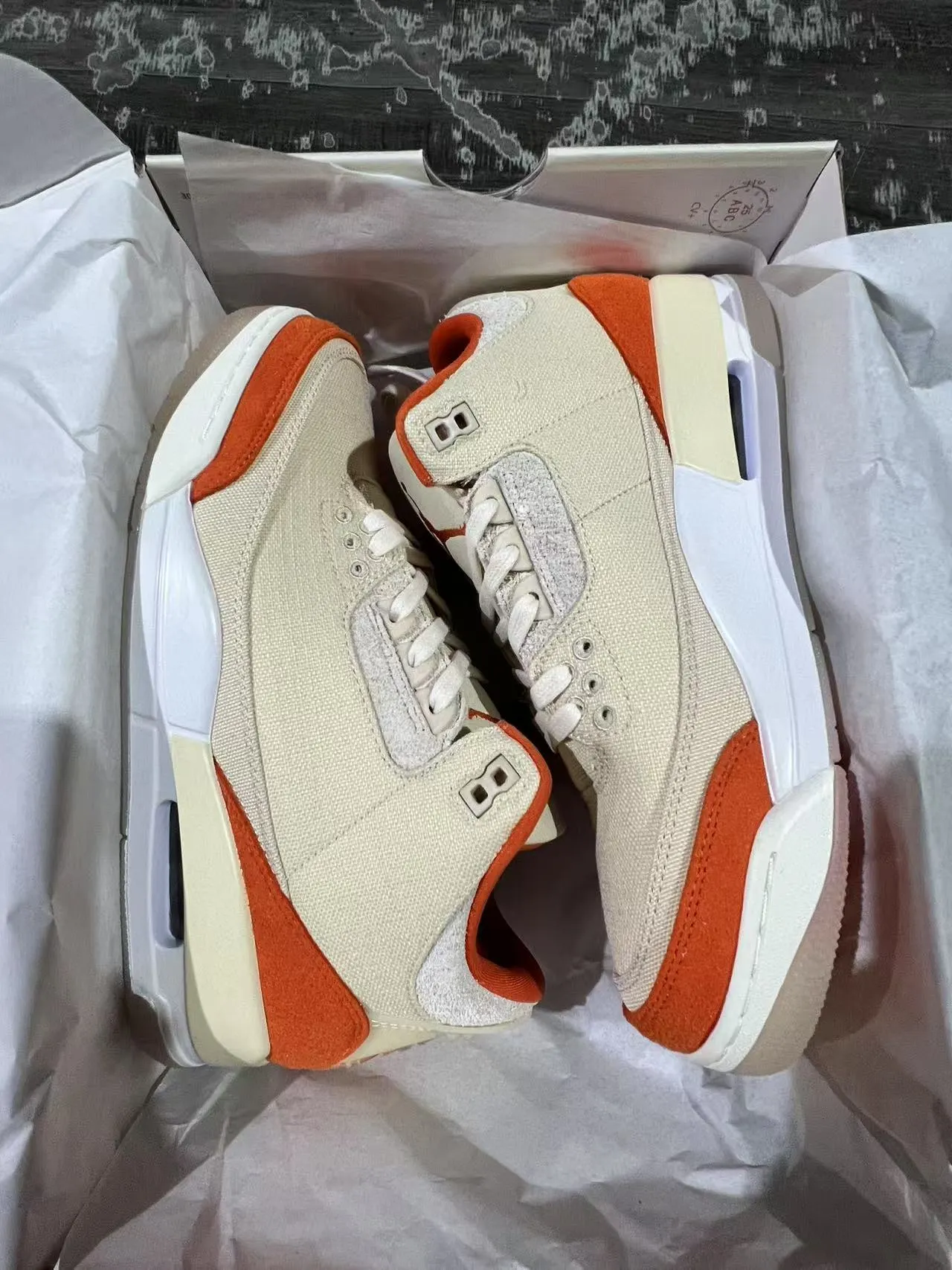 Air Jordan 3 Beige Orange Basketball Shoes 9