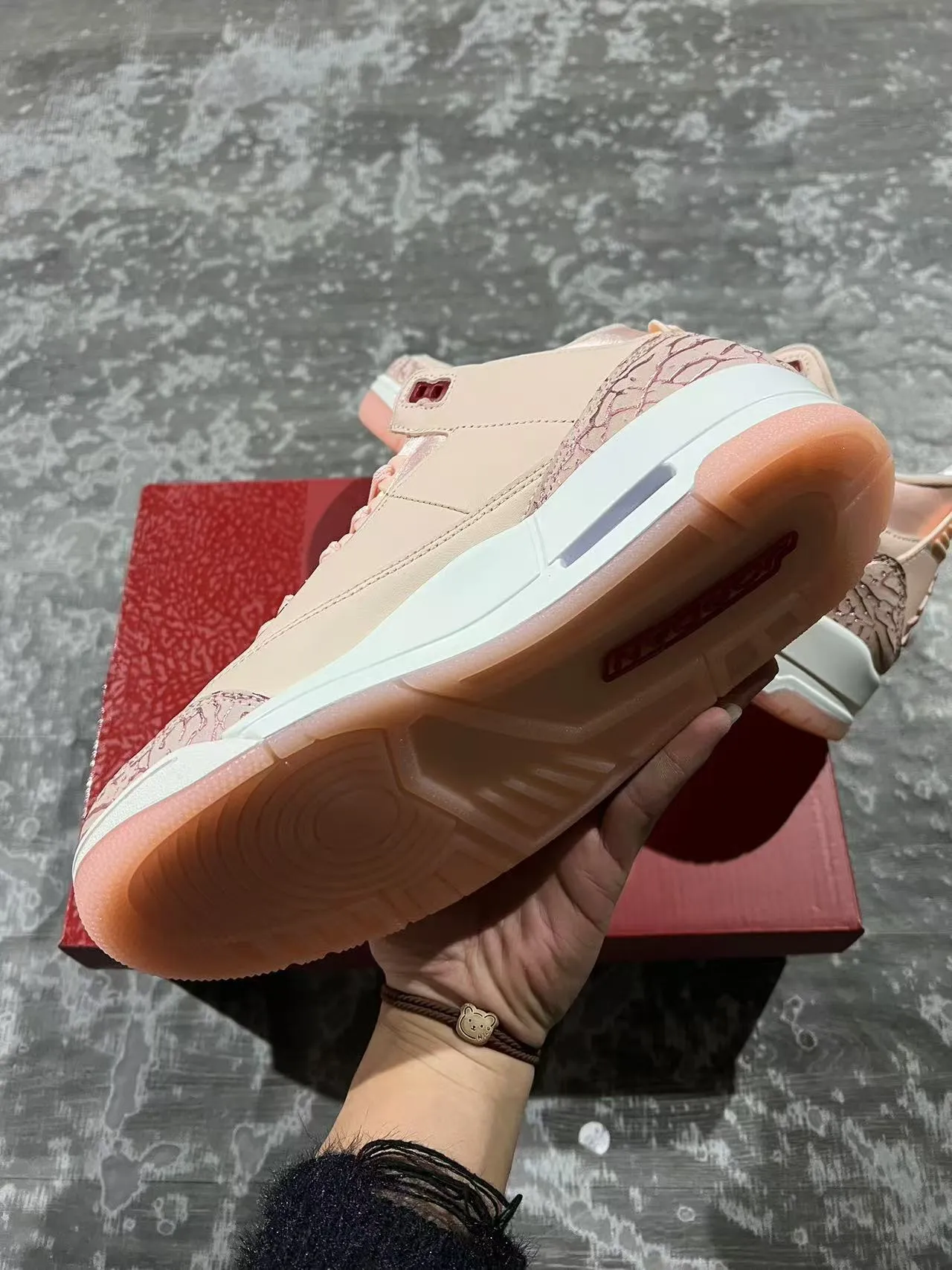 Air Jordan 3 Pink Elephant Basketball Shoes 6