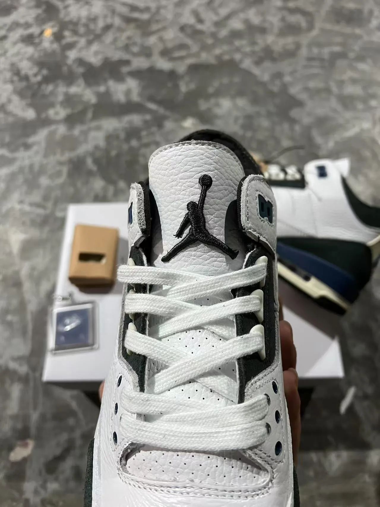 Air Jordan 3 White Black Navy Lifestyle Basketball Shoes 4