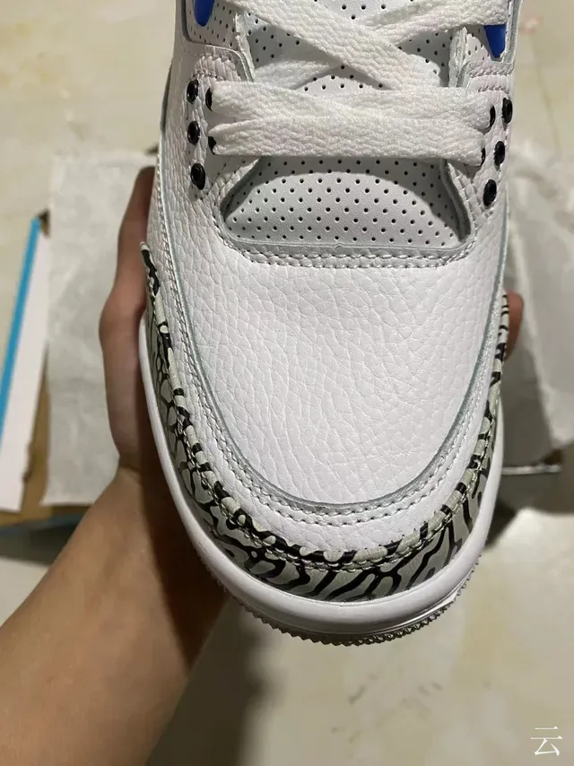 Air Jordan 3 Branco Cemento Estampa de Elefante Tênis de Basquete 3