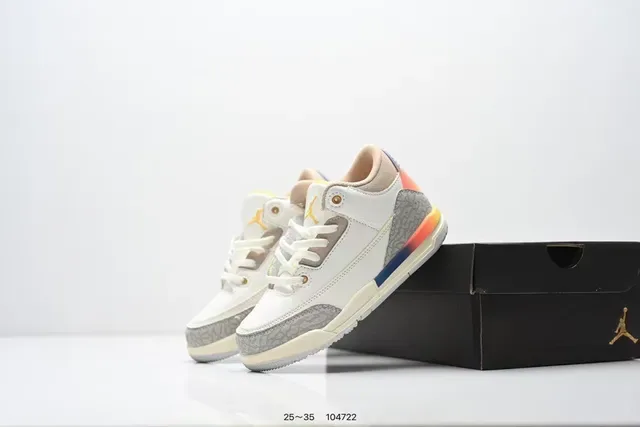 Zapatillas lifestyle Air Jordan 3 blanco cemento gris con estampado de elefante 10
