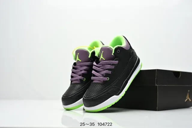 Zapatillas lifestyle Air Jordan 3 blanco cemento gris con estampado de elefante 17