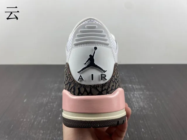 Air Jordan 3 White Pink Elephant Basketball Shoes 3