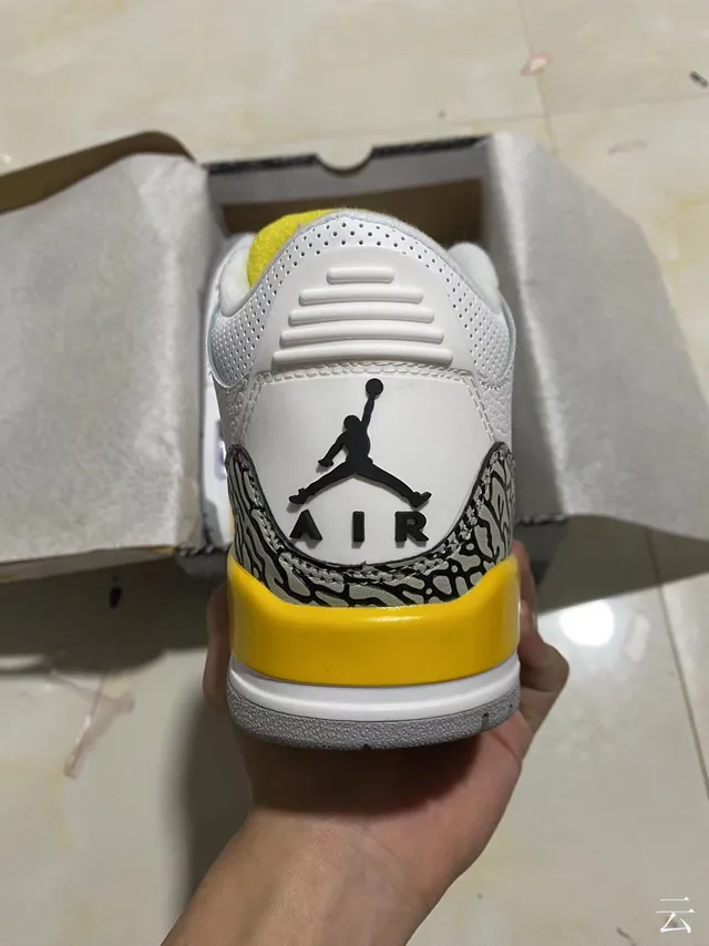 Air Jordan 3 White Yellow Elephant Print Basketball Shoes 6