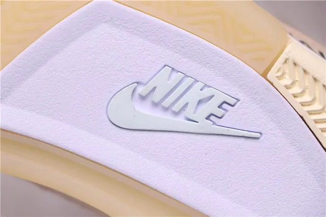 Air Jordan 4 Beige Monochrome Basketball Shoes 4