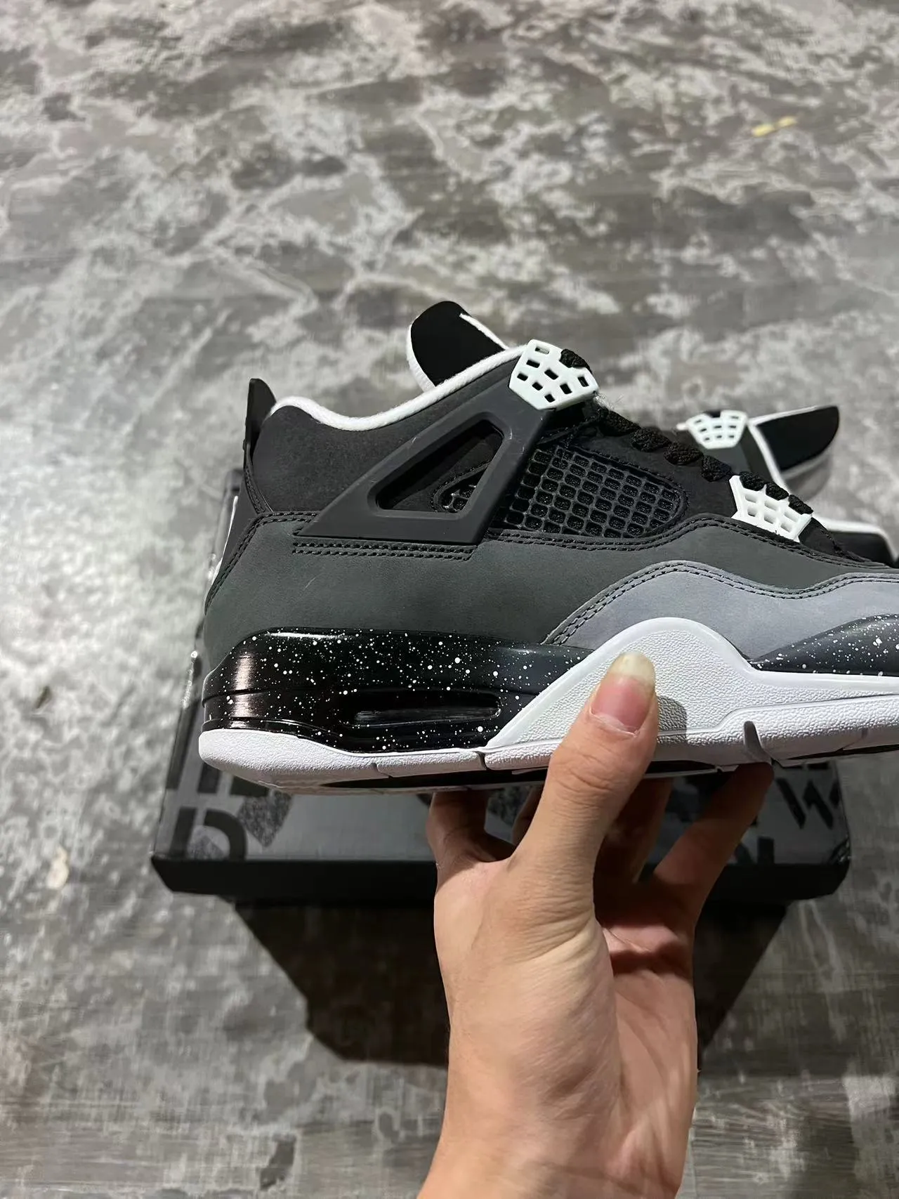 Air Jordan 4 Black Gray Speckled Basketball Shoes 7