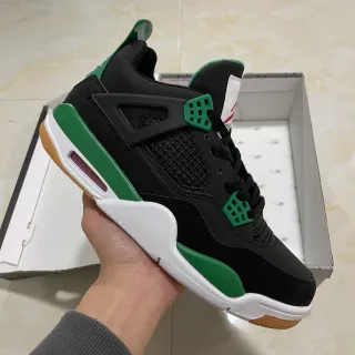 Air Jordan 4 黑绿篮球鞋