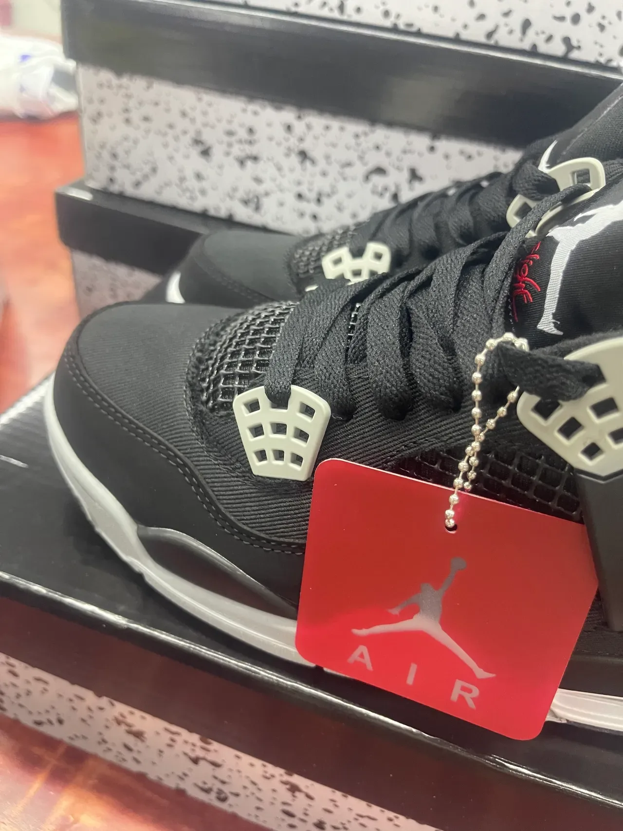 Air Jordan 4 Chaussures de Basketball Noir Blanc Argent 5