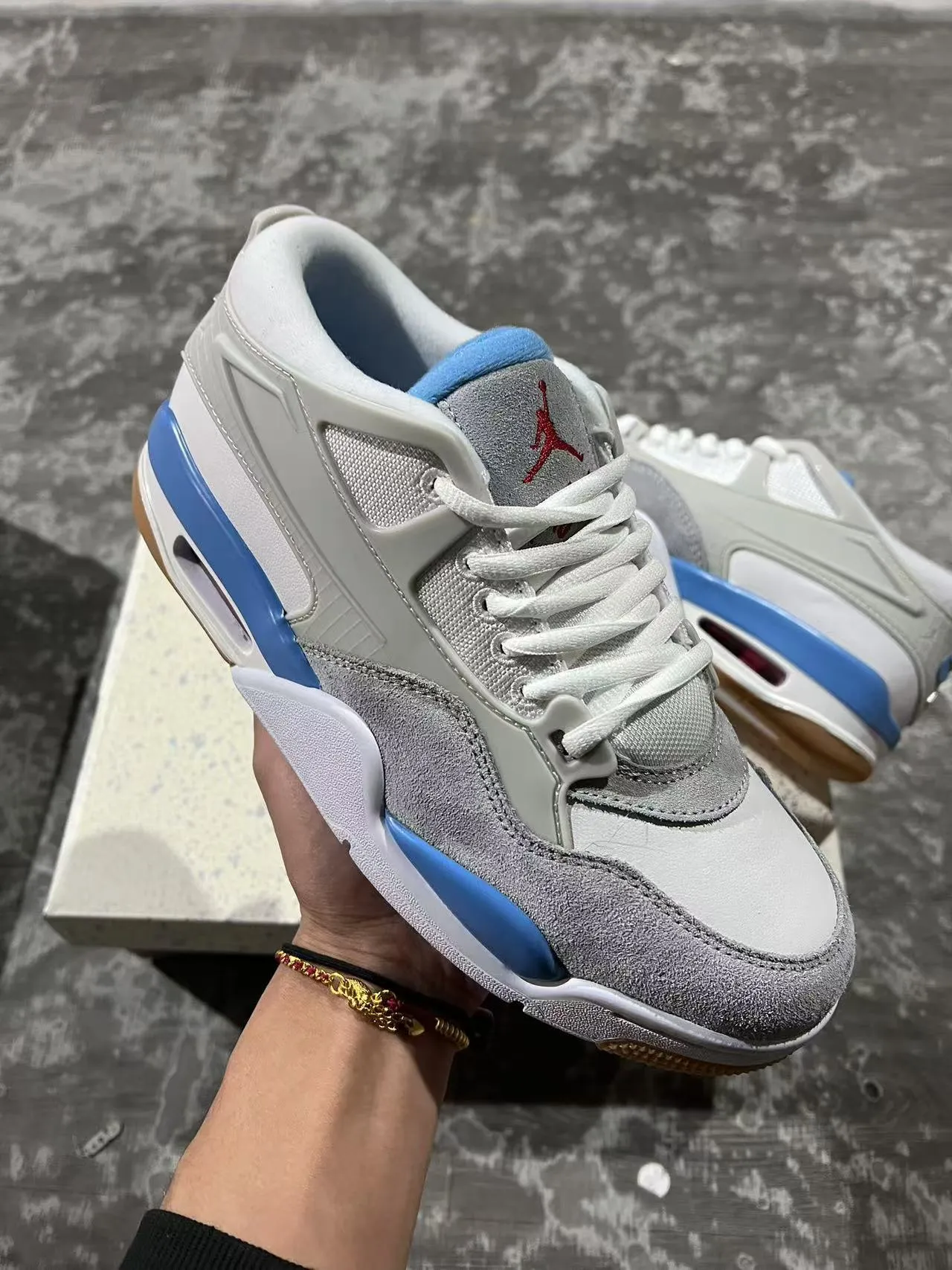 Air Jordan 4 Light Gray Blue Gum Basketball Shoes 2