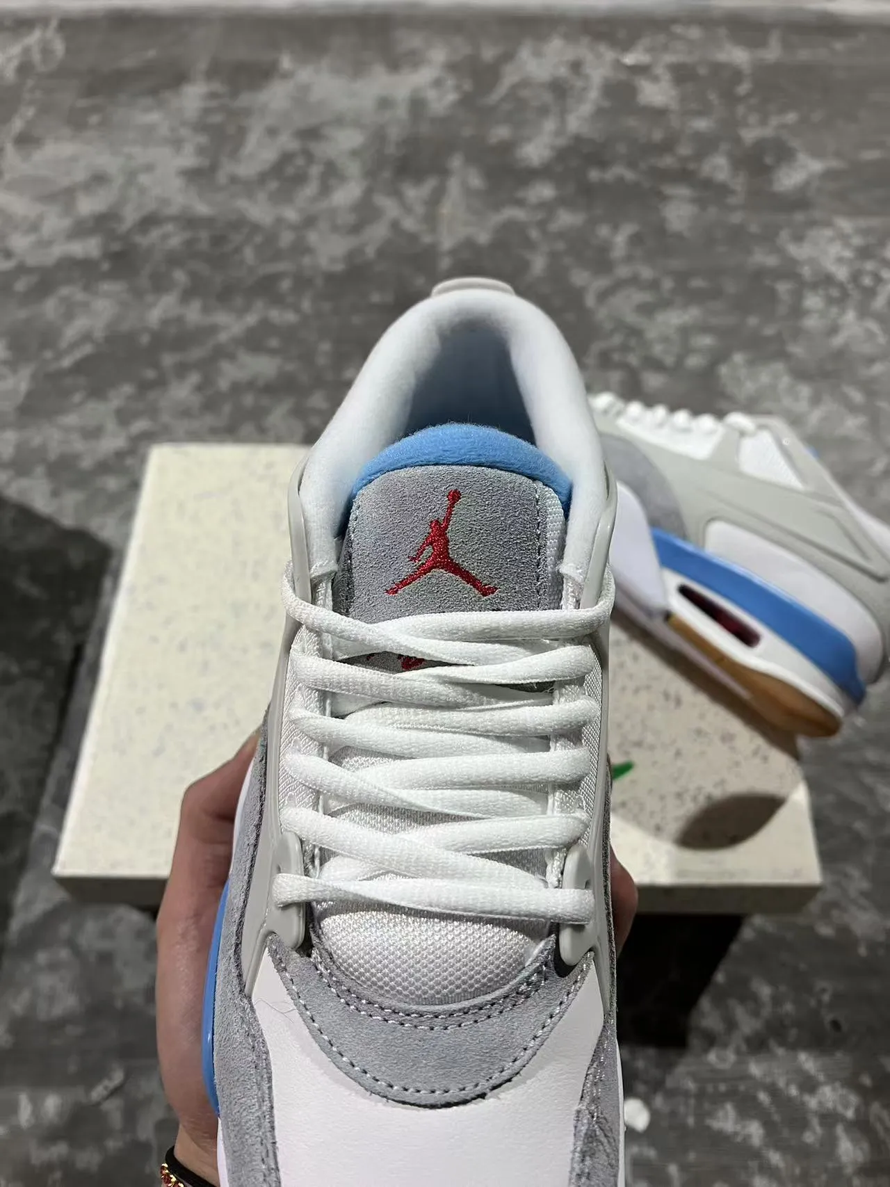Air Jordan 4 Light Gray Blue Gum Basketball Shoes 4