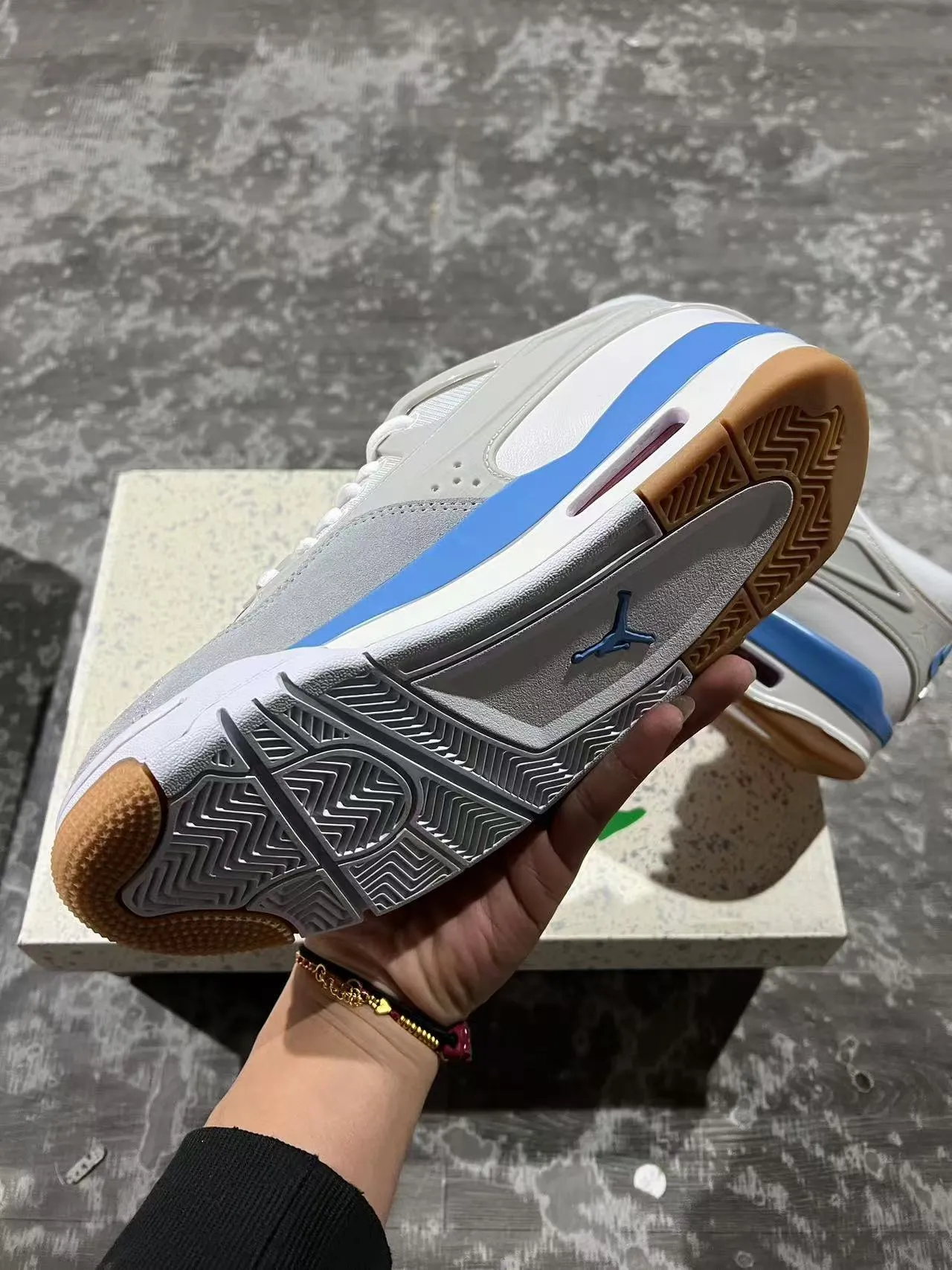 Air Jordan 4 Light Gray Blue Gum Basketball Shoes 6