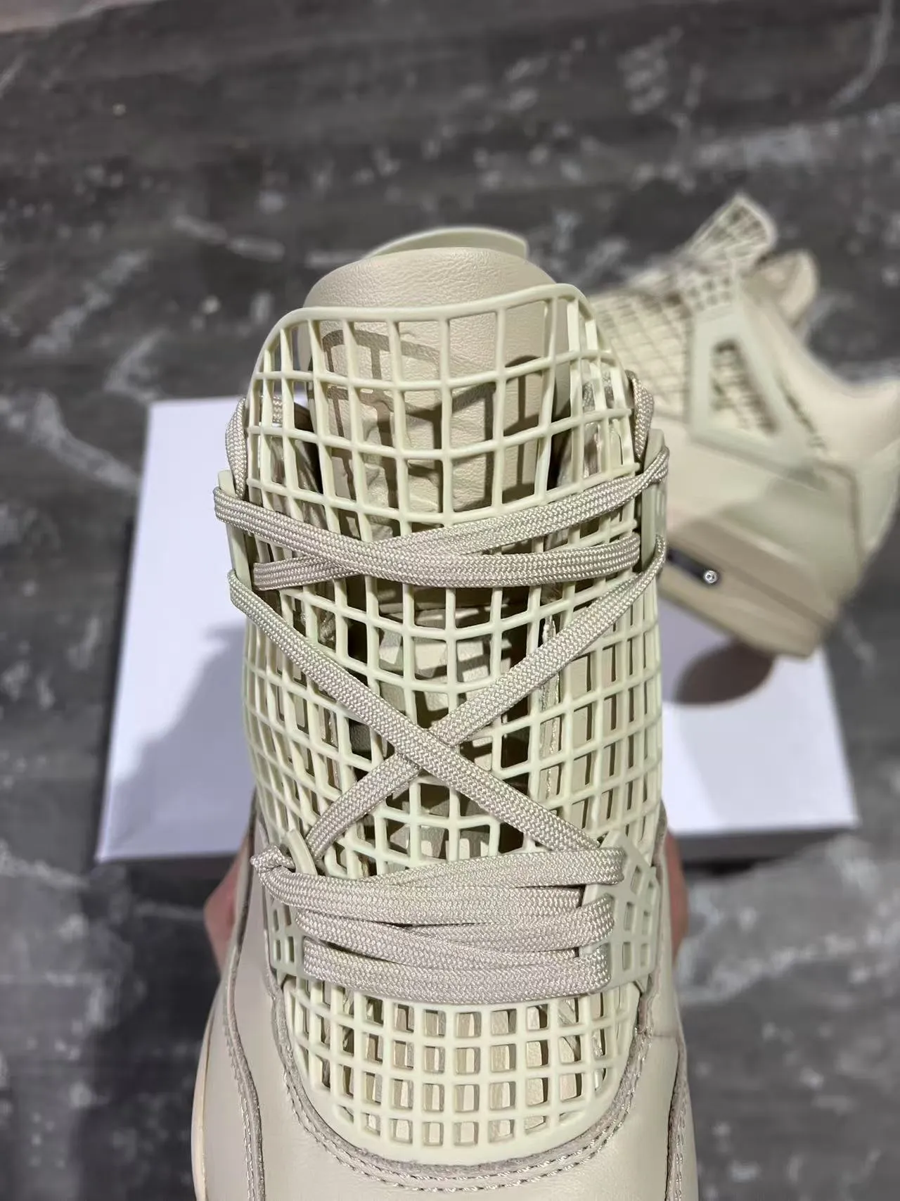Air Jordan 4 Monochromatic Off-White Basketball Shoes 4