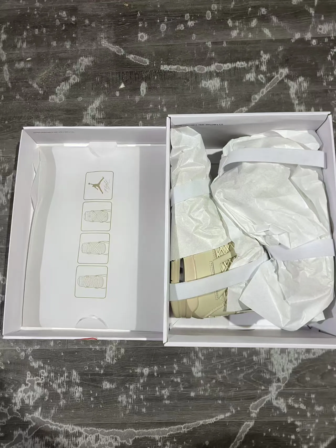 Air Jordan 4 Monochromatic Off-White Basketball Shoes 9