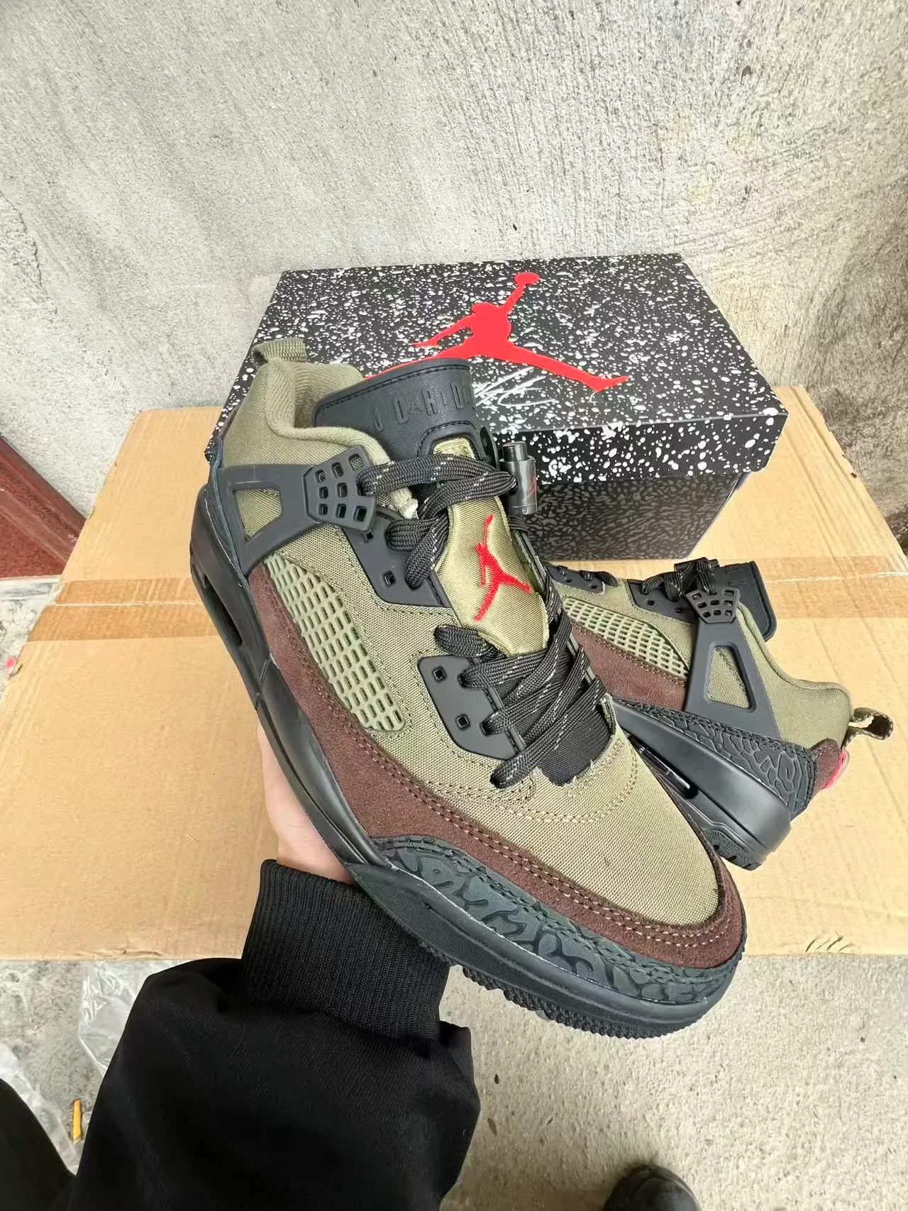 Air Jordan 4 Chaussures de Basketball Imprimé Éléphant Marron Olive 2