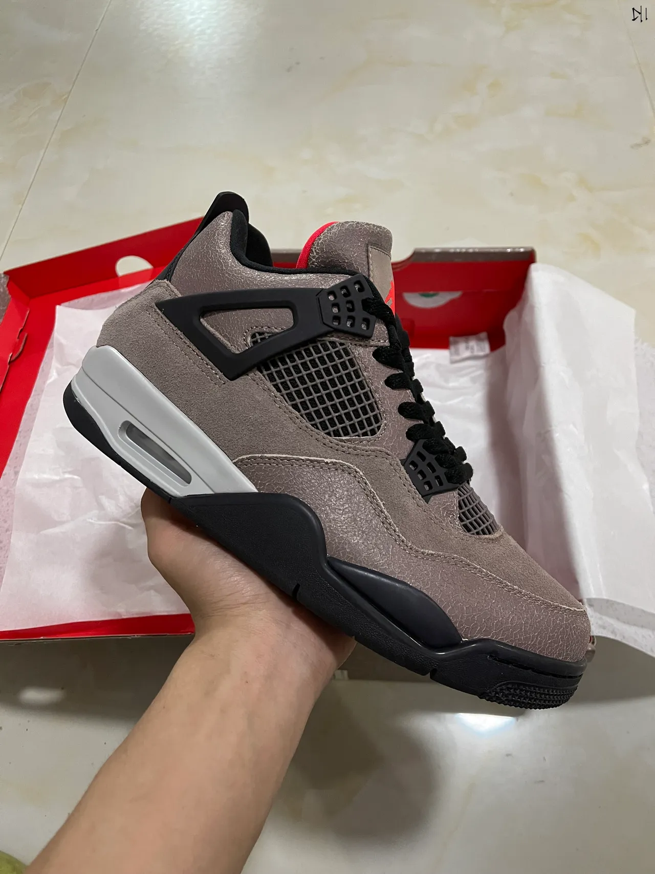 Air Jordan 4 Taupe and Black Basketball Shoes 4