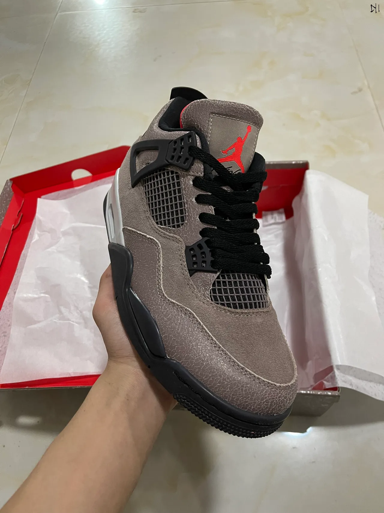 Air Jordan 4 Taupe and Black Basketball Shoes 5