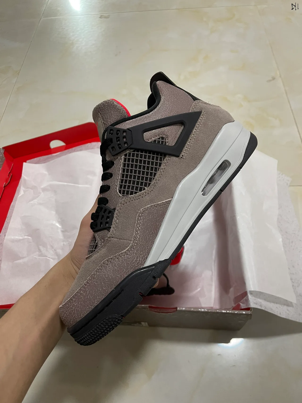 Air Jordan 4 Taupe and Black Basketball Shoes 7