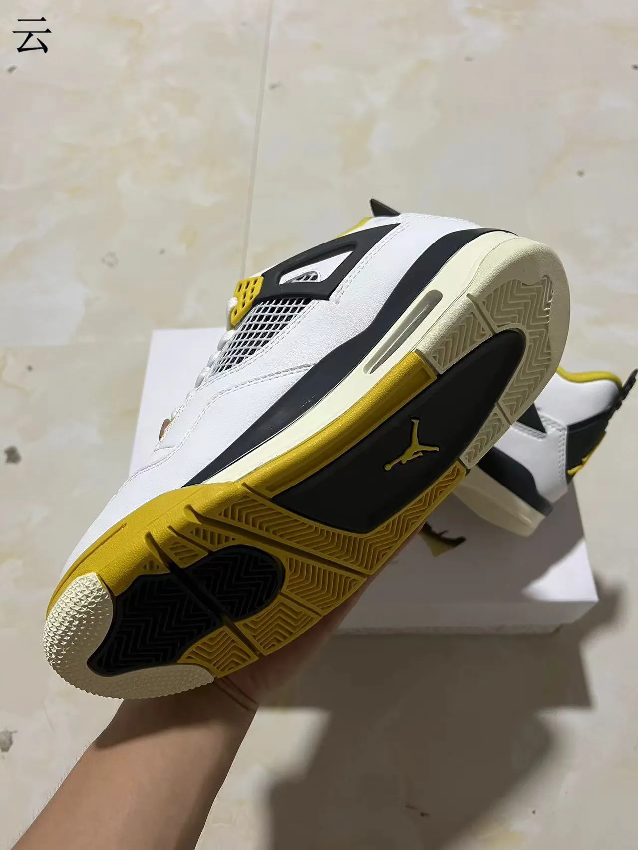 Air Jordan 4 White Black Yellow Basketball Shoes 5