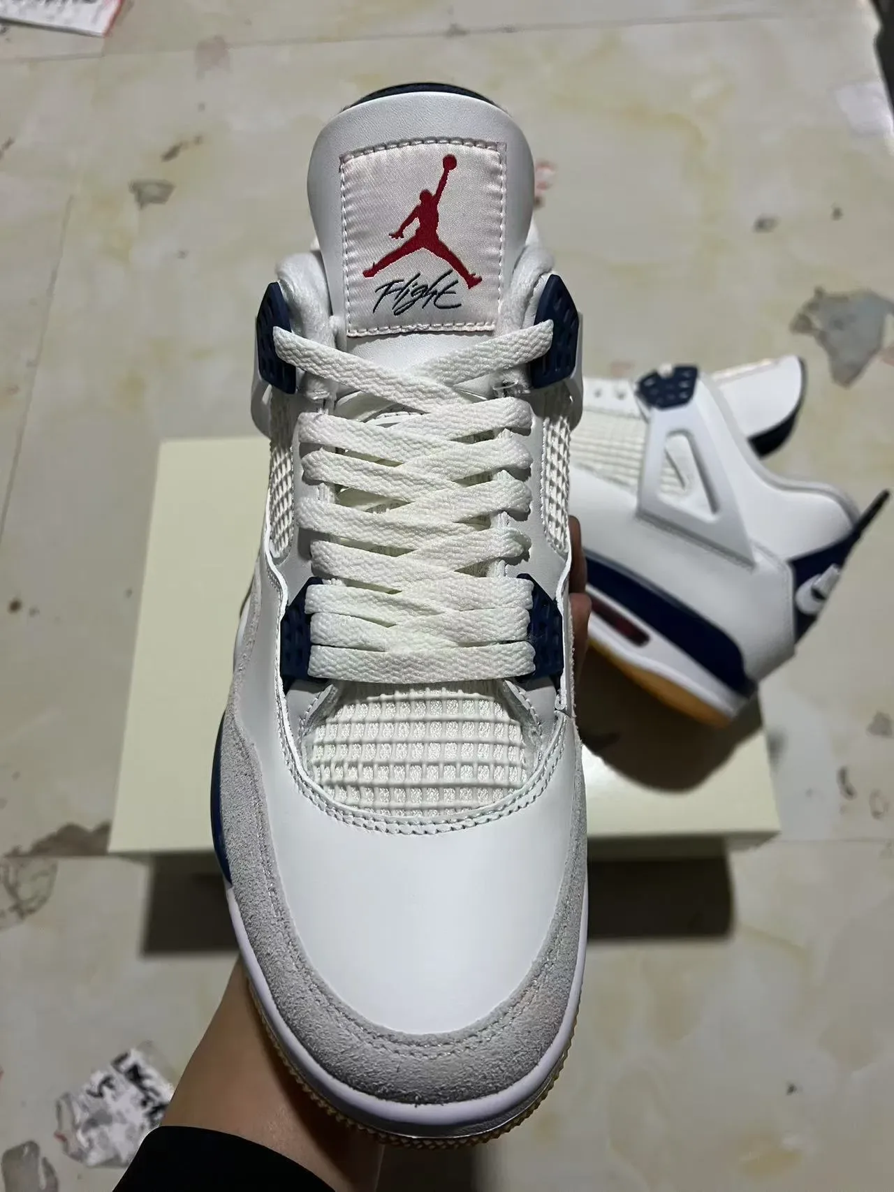 Air Jordan 4 Blanc Navy Gum Chaussures de basketball 3