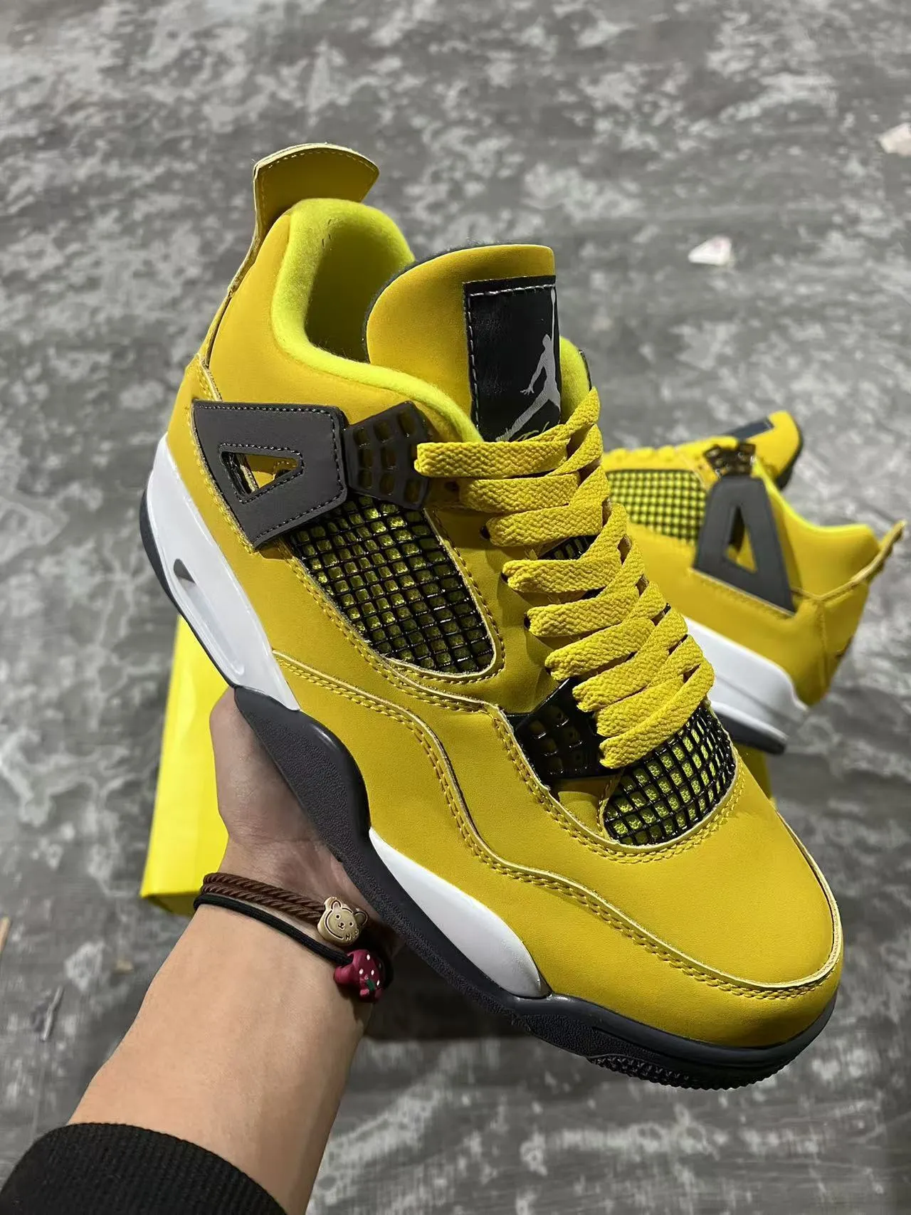 Air Jordan 4 Yellow Black White Basketball Shoes 2