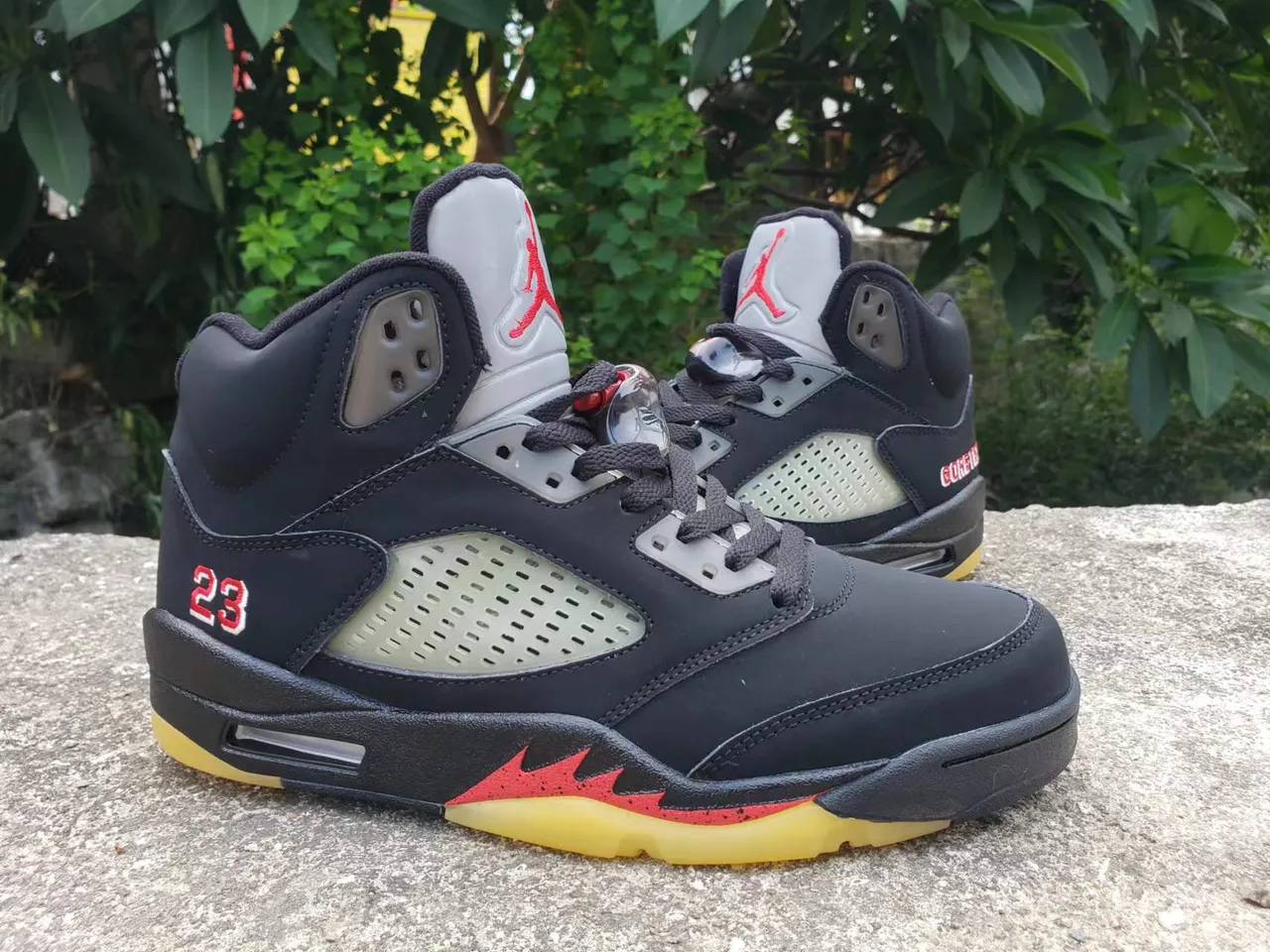 Air Jordan 5 GORE-TEX Black Red Yellow Basketball Shoes 3