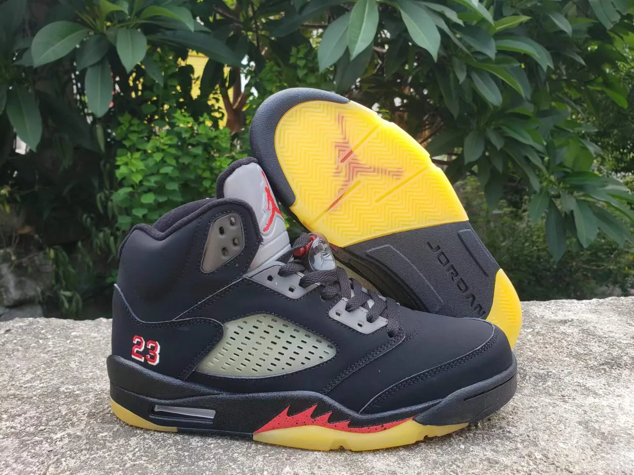 Air Jordan 5 GORE-TEX Black Red Yellow Basketball Shoes 6