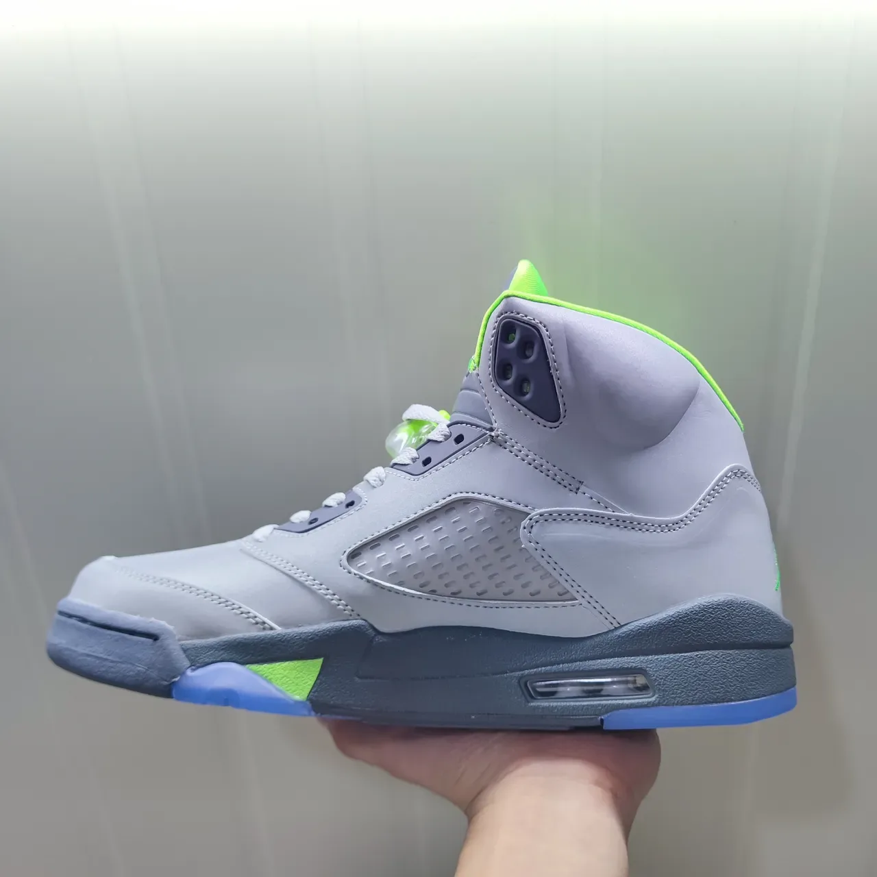 Air Jordan 5 Cinza Claro Verde Neón Marinho Tênis de Basquete 3