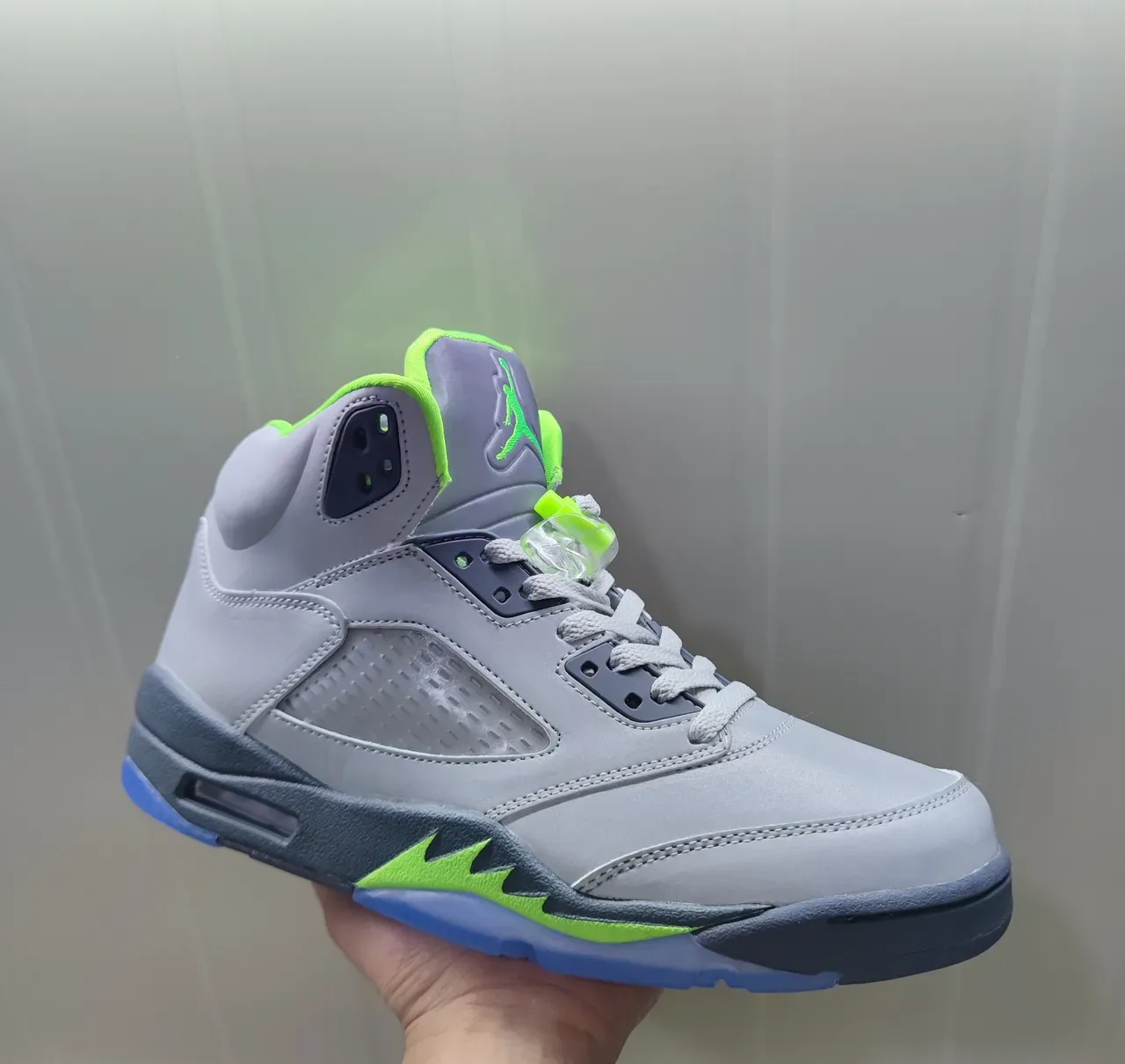 Air Jordan 5 Cinza Claro Verde Neón Marinho Tênis de Basquete 4