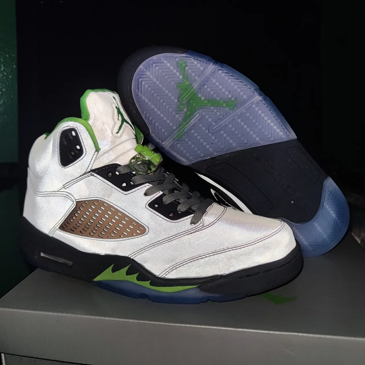 Air Jordan 5 Cinza Claro Verde Neón Marinho Tênis de Basquete 5