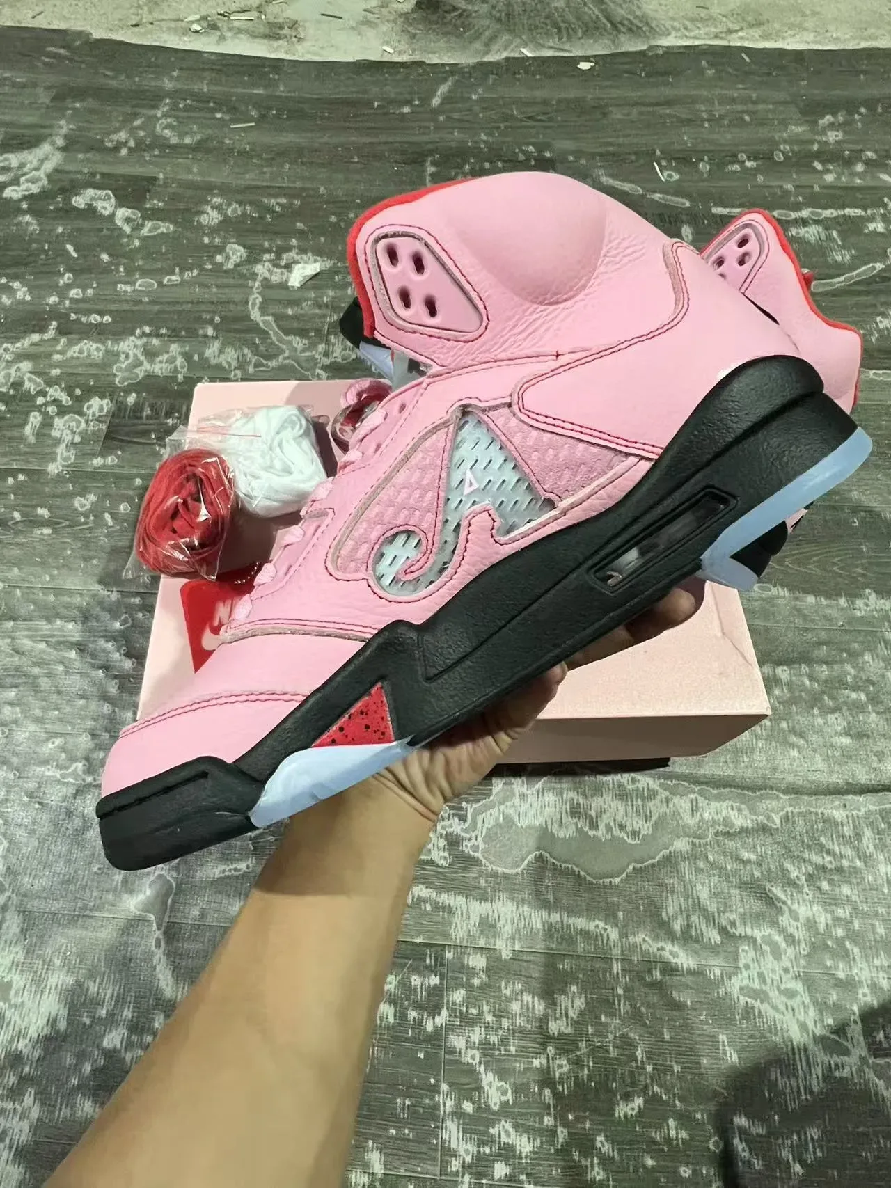 Air Jordan 5 Rose Noir Rouge Chaussures de Basketball 5
