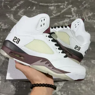 Air Jordan 5 白色勃艮第红黑色篮球鞋