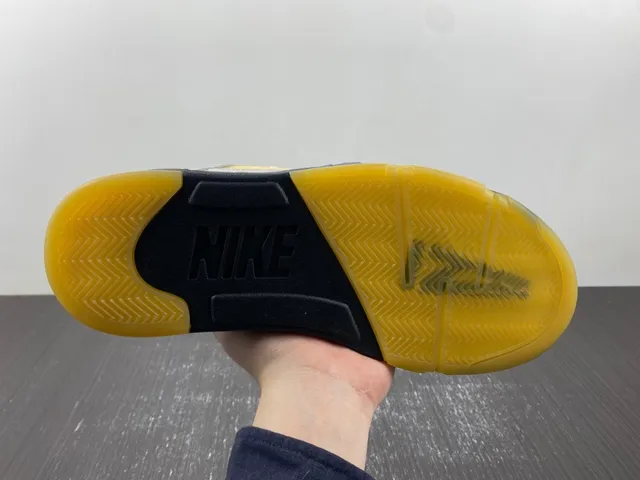 Air Jordan 5 Branco Navy Amarelo Tênis de Basquete 7