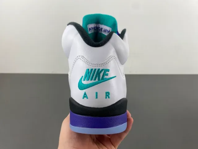 Air Jordan 5 Blanc Violet Turquoise Chaussures de basket 4