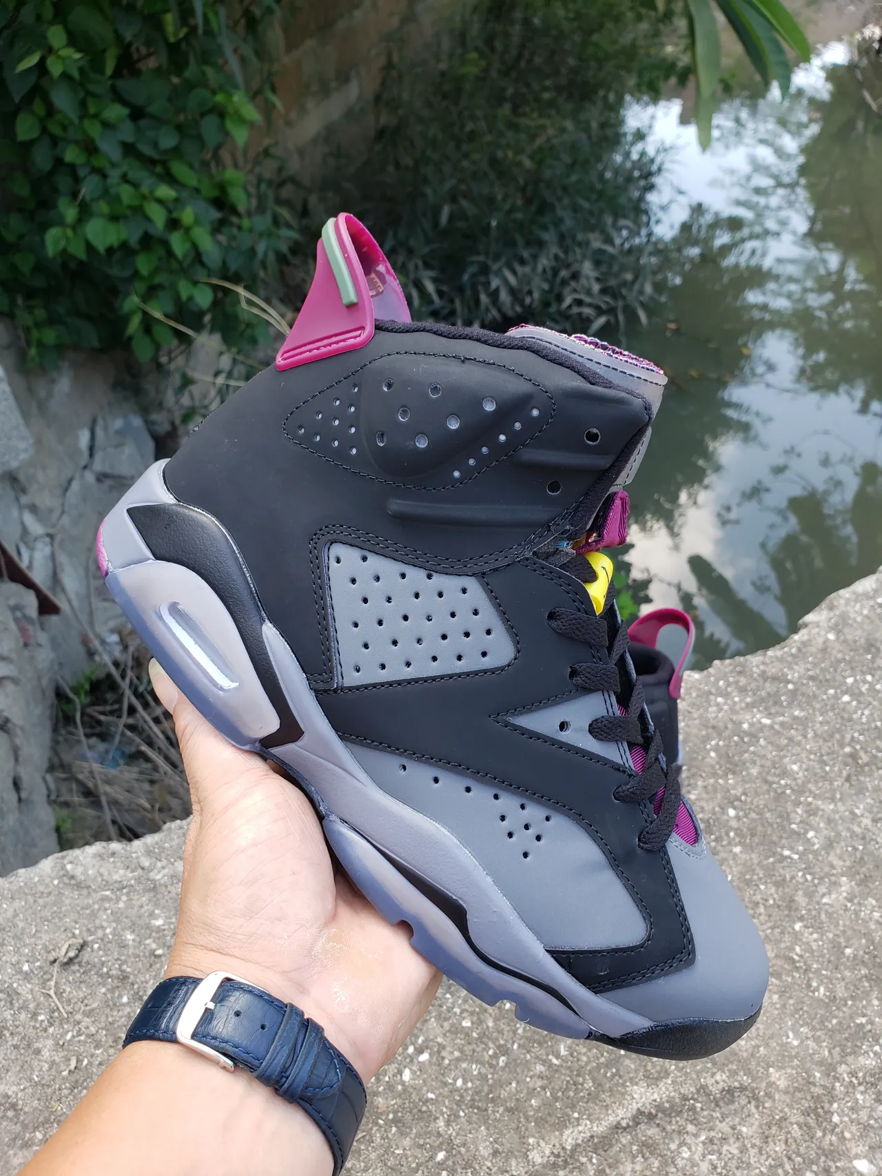 Air Jordan 6 Black Gray Magenta Yellow Basketball Shoes 2