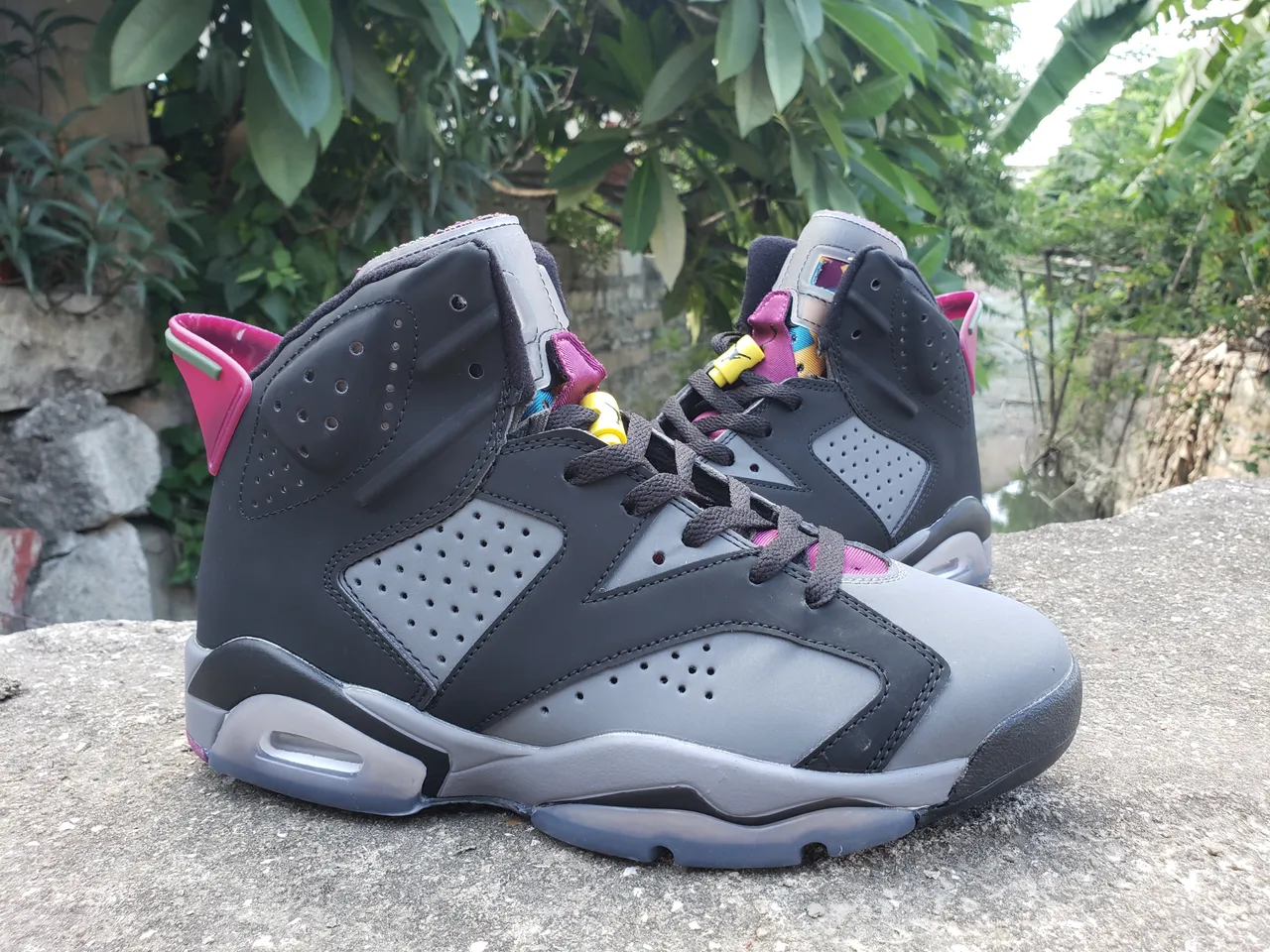 Air Jordan 6 Black Gray Magenta Yellow Basketball Shoes 3