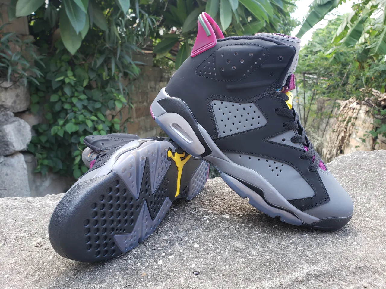 Air Jordan 6 Black Gray Magenta Yellow Basketball Shoes 4