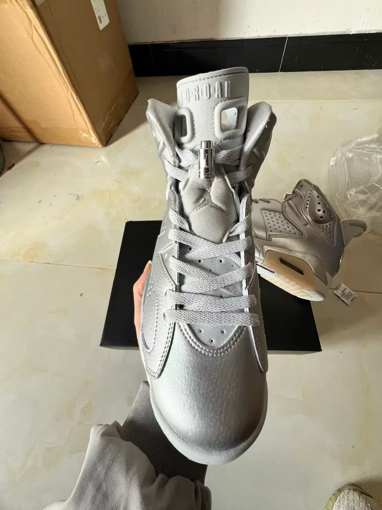 Air Jordan 6 Metallic Silver High-Top Basketball Shoes 3