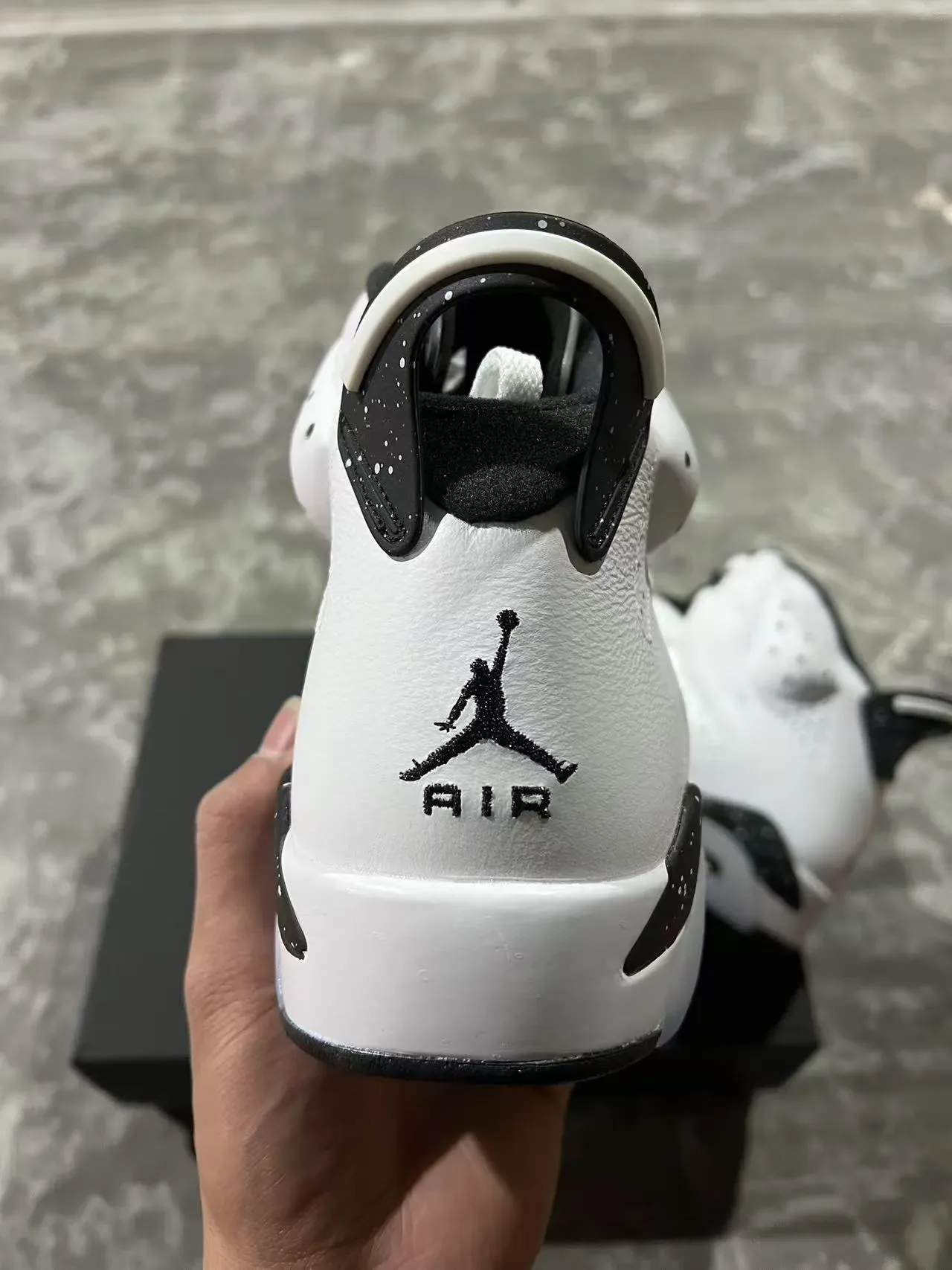 Air Jordan 6 White Black Speckled Midsole Basketball Shoes 8