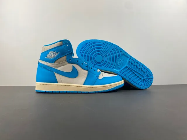 Air Jordan Blue Beige High-Top Leather Upper Basketball Shoes 12