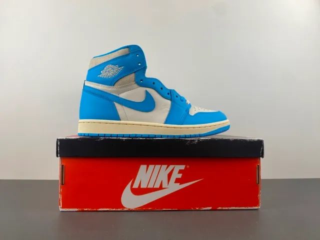 Air Jordan Blue Beige High-Top Leather Upper Basketball Shoes 15
