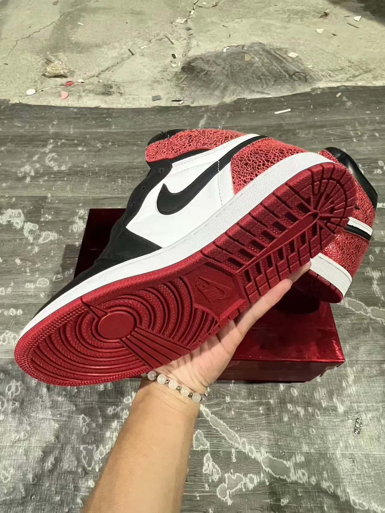 Air Jordan Red Black High-Top Textured Mesh Basketball Shoes 6