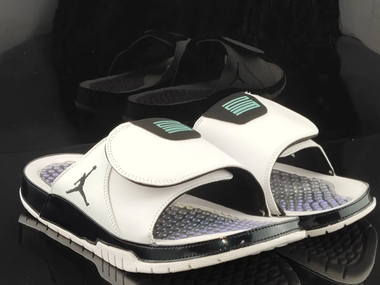 Air Jordan White Black Leather Upper Patent Heel Counter Slippers 3