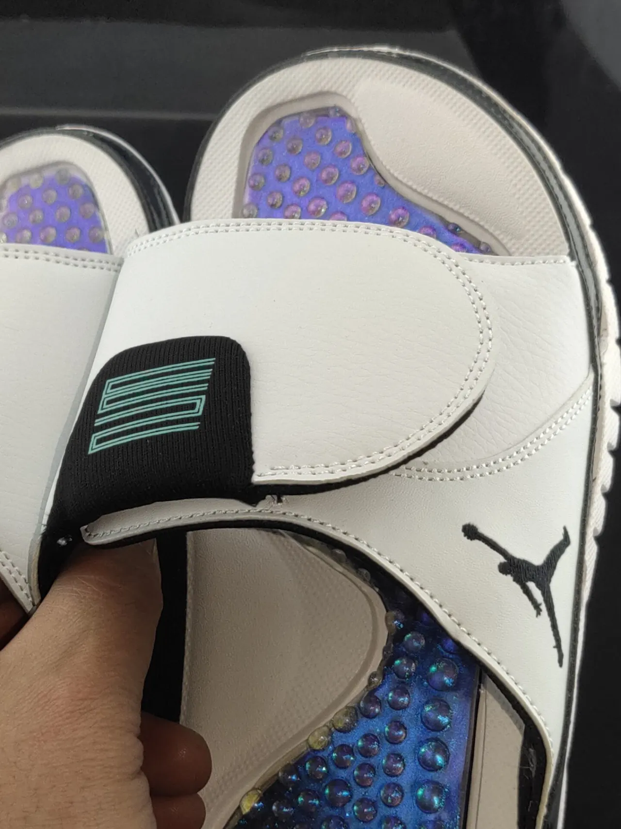 Air Jordan White Black Leather Upper Patent Heel Counter Slippers 6