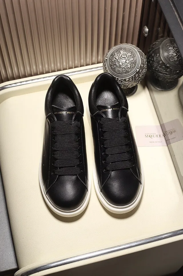 Alexander McQueen ওভারসাইজ স্নিকার কালো চামড়া লাইফস্টাইল স্নিকার 6